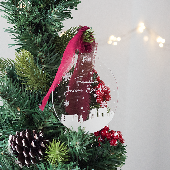 Bola de Navidad de Metacrilato Personalizada con Nombre